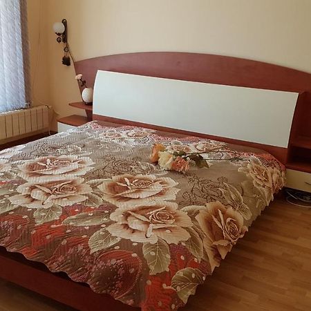 Rosarium Residence Guest House Dryanovo Luaran gambar
