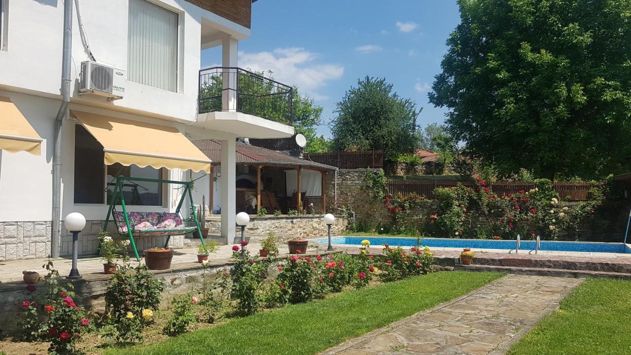Rosarium Residence Guest House Dryanovo Luaran gambar