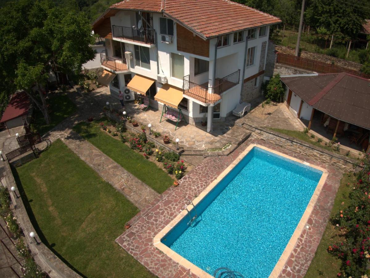 Rosarium Residence Guest House Dryanovo Luaran gambar